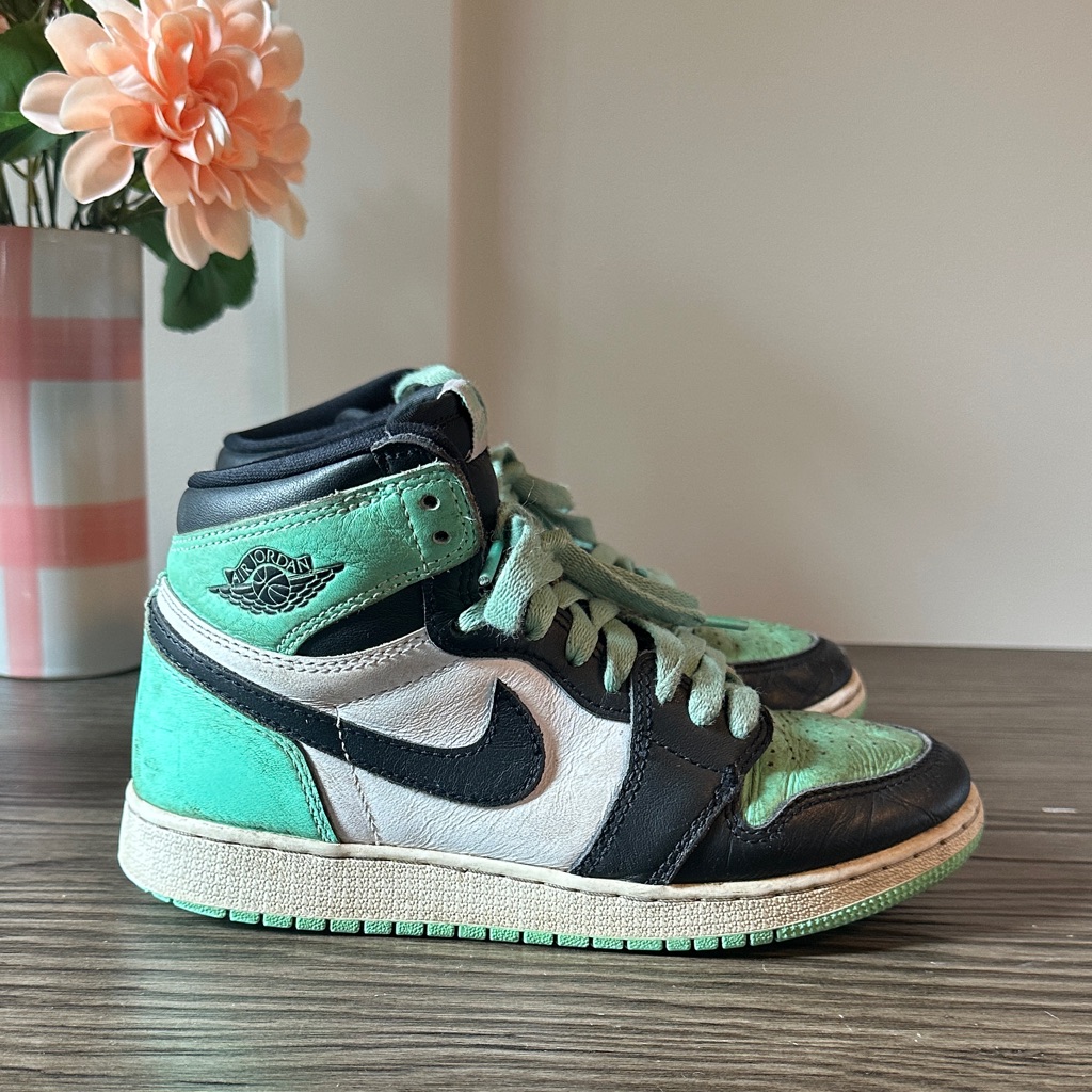 Air Jordan 1